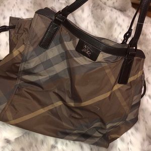 BURBERRY TOTE BAG
